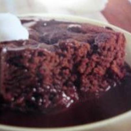 Slow Cooker Fudge and Cream Pudding Cake
