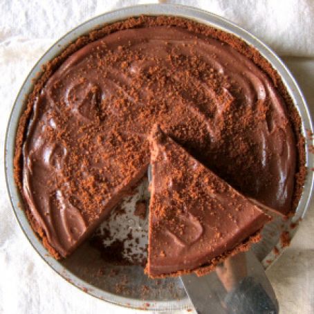Silken Chocolate Pie with Vegan Chocolate Crust