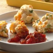 Cheddar and Green Onion Biscuit Poppers