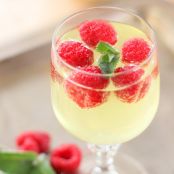 Limoncello Prosecco Cooler
