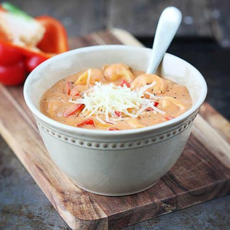TOMATO TORTELLINI SOUP