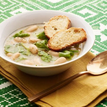 White Bean & Escarole Soup