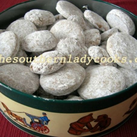 HOLIDAY PFEFFERNUSSE COOKIES