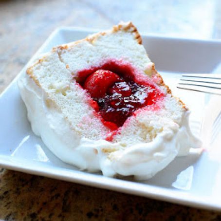 Strawberry Sparkle Cake