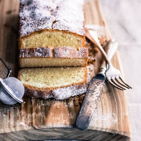 Limoncello pound cake
