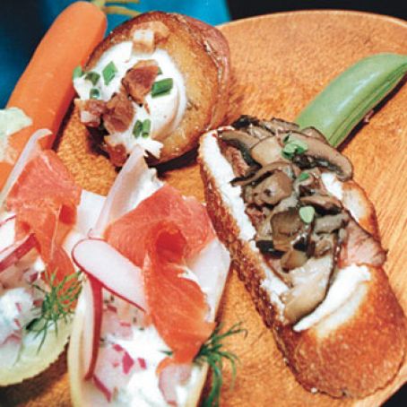 Roasted Baby Potatoes with Creme Fraiche, Bacon, & Chives