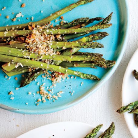 Asparagus with Lemon-Parmesan Breadcrumbs
