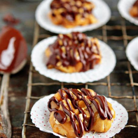 Caramel Cashew Clusters