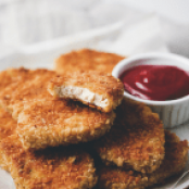 VEGAN CHICKEN NUGGETS (WITH GLUTEN-FREE OPTION!)
