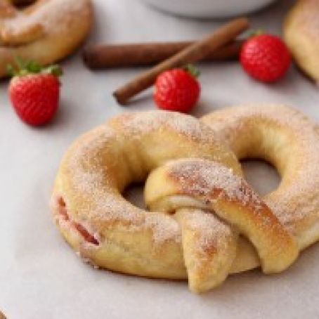 Strawberry Cream Stuffed Cinnamon Sugar Pretzels