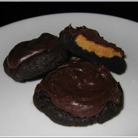 Fudgy Chocolate Peanut Butter Cookies