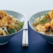 Easy veggie shrimp stir fry with Udon