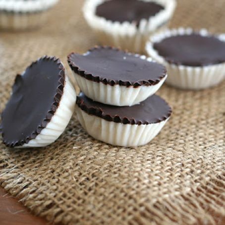 Better-Than-Mounds Chocolate Coconut Candies