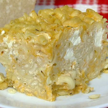 Carla Hall's Slow Cooker Mac & Cheese