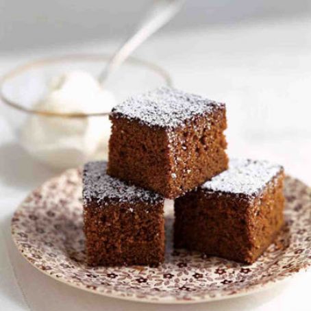 Gingerbread Snacking Cake
