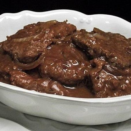 Mouthwatering Crock Pot Cube Steaks