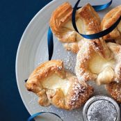 Mini White Chocolate Cheese Danishes