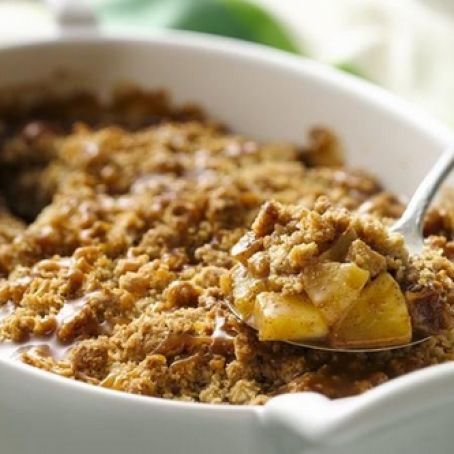 Caramel Apple Oatmeal Crisp