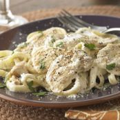 Smarter Fettuccine Alfredo with Chicken
