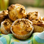 Yogurt-Fruit Muffins with Bran Crumb Topping