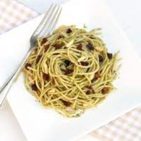 Spaghetti with Sun-Dried Tomatoes and Pine Nuts