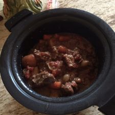SLOW-COOKED FAMILY-FAVORITE BEEF STEW