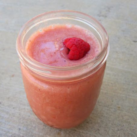 Raspberry Banana Smoothie