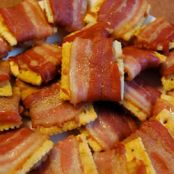 Bacon Cheese Crackers