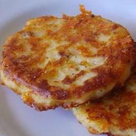 Bacon Cheddar Potato Cakes - made from leftover mashed potatoes