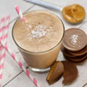 Salted Peanut Butter Cup Smoothie