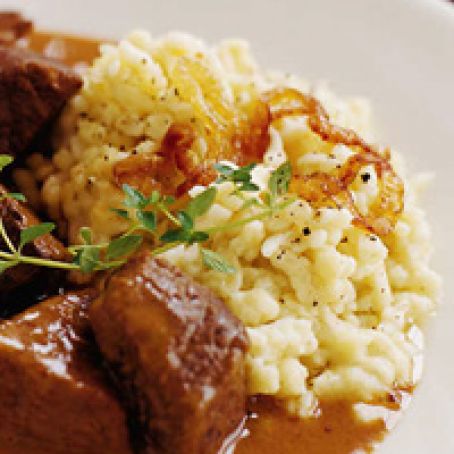 Spaetzle with Gruyère and Caramelized Onions