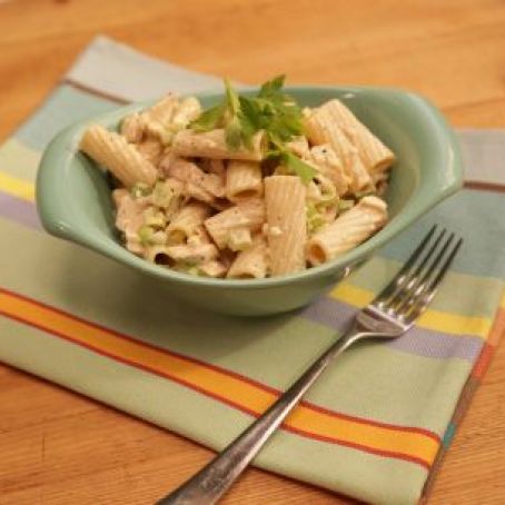 Buffalo Chicken Pasta Salad