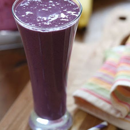 Blueberry Banana PB Smoothie