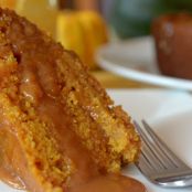 Slow Cooker Sticky Caramel Pumpkin Cake