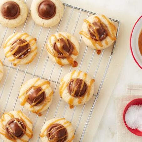 Chocolate-Salted Caramel Blossom Cookies