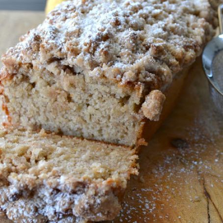 Cinnamon Crumb Banana Bread