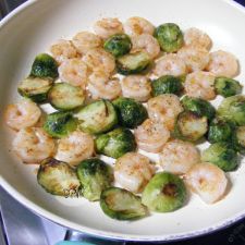 Garlic Shrimp & Brussels Sprouts