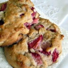Gluten Free Strawberry Scone