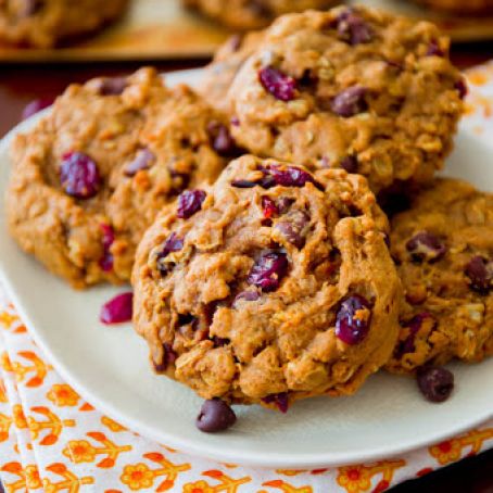 Chewy Pumpkin Oatmeal Cookies