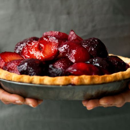 Plum and Mascarpone Pie