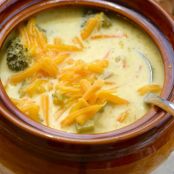Slow Cooker Broccoli Cheddar Soup