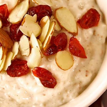 Creamy Rice Pudding with Cardamom and Almonds