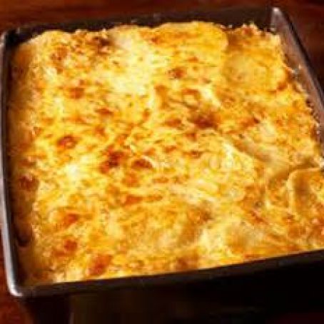Traditional Holiday Scalloped Potatoes