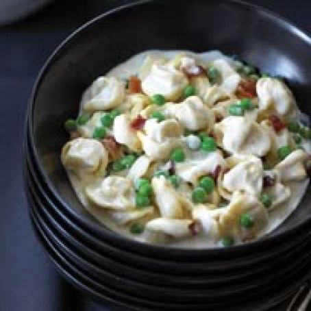 Simple & Creamy Shrimp Tortellini