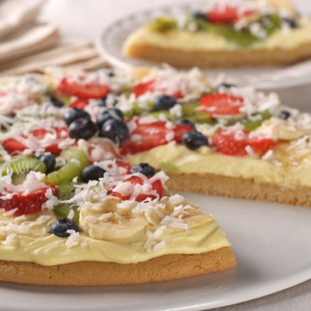 Fruit-Topped Sugar Cookie Dessert Pizza