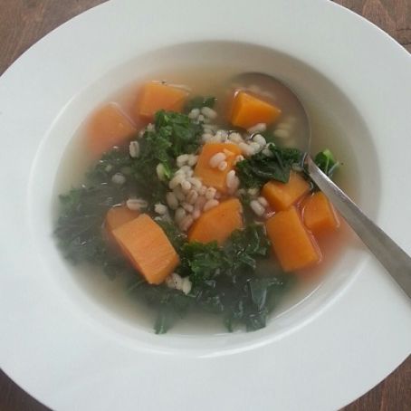 Super Easy 5-Ingredient Sweet Potato and Kale Soup