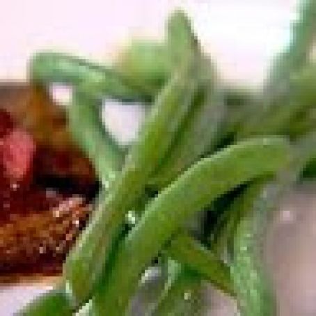 Green Beans with Mushroom and Shallots
