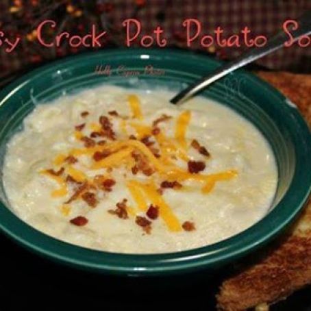 EASY CROCK POT POTATO SOUP