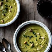 Creamy Broccoli Chickpea Soup