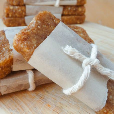 Cashew Cookie Dough Bars {Vegan, Raw & Gluten Free}